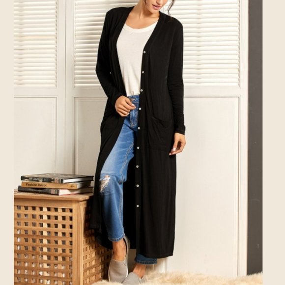 Suzanne Betro Sweaters - NWT SUZANNE BETRO Black Long Cardigan Sweater, 4X